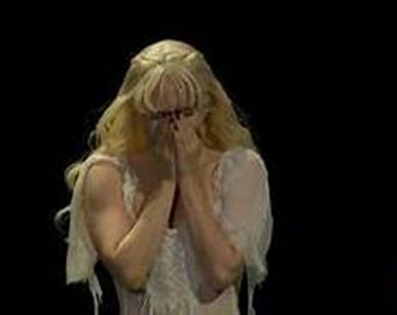 Lady Gaga se emocionó hasta las lágrimas frente a más de dos millones de personas en Brasil