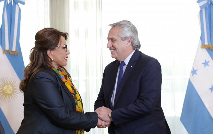 Alberto se reunió con la presidenta de Honduras