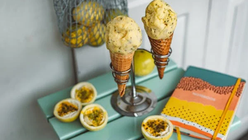 Nació en CDMX e instaló un pequeño puesto callejero, su hermana lo ayudó a abrir una nevería y hoy es el mayor imperio de helados de México Nació en CDMX e instaló un pequeño puesto callejero, su hermana lo ayudó a abrir una nevería y hoy es el mayor imperio de helados de México