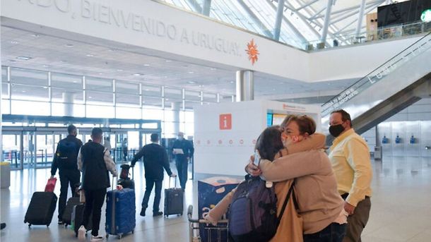 Estas son todas las excepciones para la obligatoriedad del seguro médico para extranjeros en Uruguay.