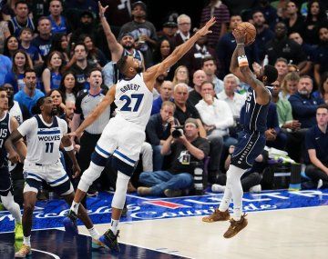 Dallas busca cerrar la serie ante Minnesota