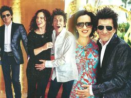 a los 69 anos, ron wood fue padre de gemelas a los 69 anos, ron wood fue padre de gemelas