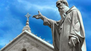 San Abraham es venerado tanto por cristianos, musulmanes como&nbsp; judíos.&nbsp;