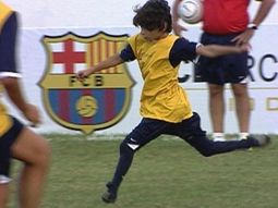 insolito: no tiene pies y tuvo su oportunidad en el barcelona insolito: no tiene pies y tuvo su oportunidad en el barcelona