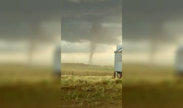 Un tornado sorprendió a todos a pocos kilómetros de Bahía Blanca