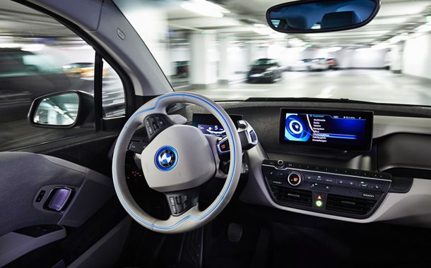 Todavía falta para la llegada de los coches autónomos Todavía falta para la llegada de los coches autónomos