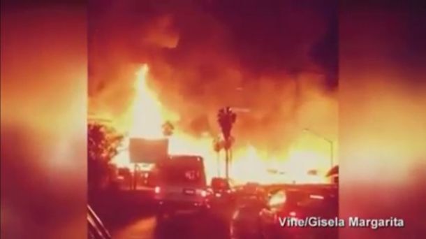 Se incendia un hotel en construcción en Los Angeles