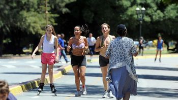 la ola de calor seguira hasta el martes en capital y alrededores la ola de calor seguira hasta el martes en capital y alrededores