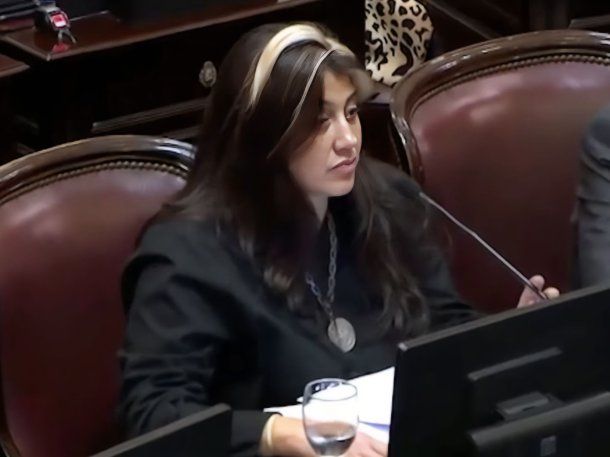 La senadora de Por Santa Cruz