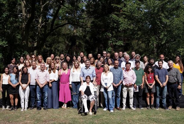 Para el PJ bonaerense, el pueblo padece un ataque integral desde la Presidencia