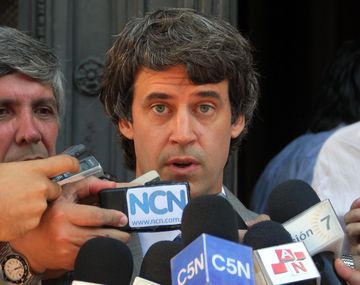 Prat Gay reclamó al Gobierno bajar la inflación