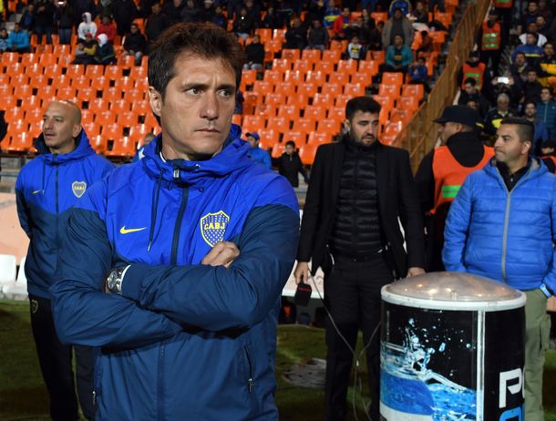 El DT vivió el partido a full y se fue enojado