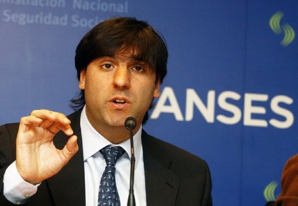 Bossio le reclamó a la oposición que se pronuncie sobre el escándalo de las cuentas en Suiza