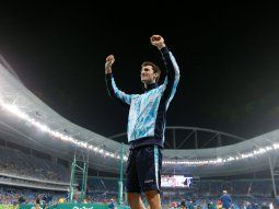 Broche de oro de día histórico: Chiaraviglio, finalista en garrocha