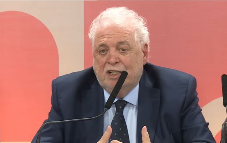 Ginés González García fue dado de alta tras su internación en el Sanatorio Otamendi