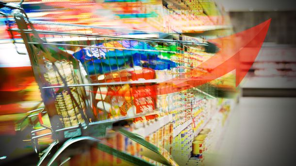 Por la inflación, las terceras marcas copan las góndolas de los supermercados
