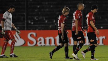 newells perdio con nacional de medellin y se quedo afuera newells perdio con nacional de medellin y se quedo afuera