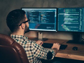 Los 3 sectores que tendrán alta demanda laboral en 2025