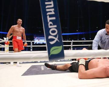 El impactante nocaut con el que Vladimir Klitschko retuvo su título