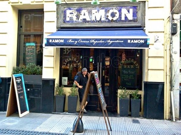 Un ex Gran Hermano se alejó de los medios y abrió un bar