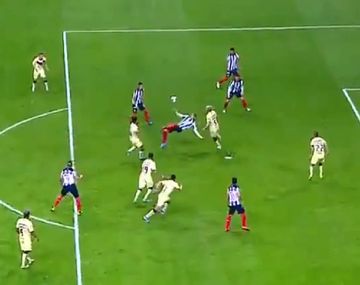 El impresionante gol de Funes Mori sobre la hora en la final entre Monterrey y América