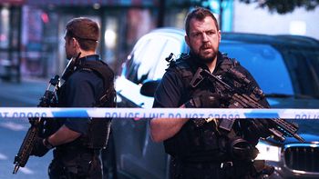 Una camioneta atropelló a musulmanes en Londres Una camioneta atropelló a musulmanes en Londres