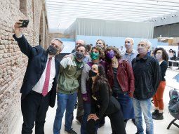 Alberto Fernández reconoció a los científicos por su trabajo en la pandemia