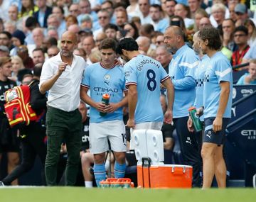 Guardiola lo comparó con Haaland: Estoy sorprendido de lo bueno que es Julián Álvarez