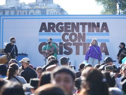 Cristina Kirchner habló en Parque Lezama: Si los peronistas no cambiamos esto, no lo cambia nadie