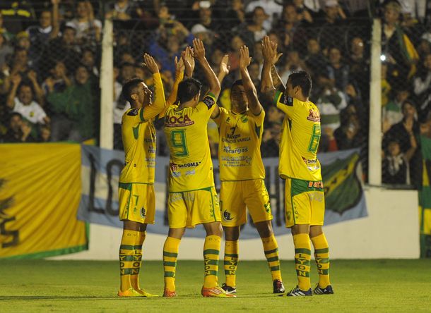 ¡El fútbol que nos gusta a todos! Ocho goles en la finalísima de la B Nacional
