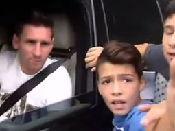 video: la emocion de un nino espanol al sacarse una foto con lionel messi video: la emocion de un nino espanol al sacarse una foto con lionel messi