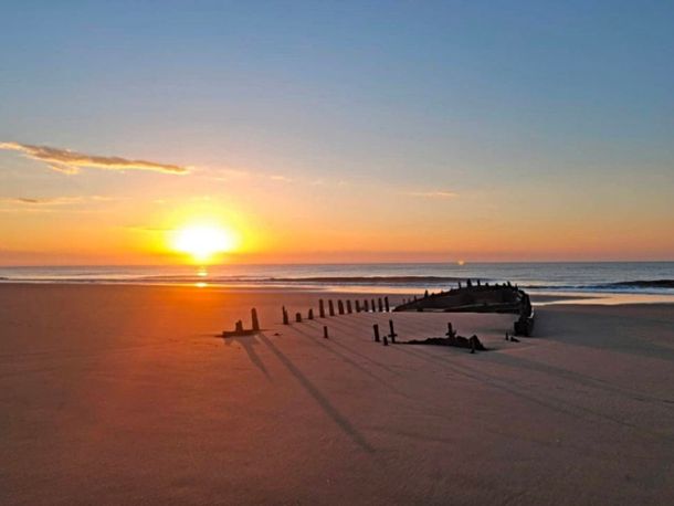 Escapadas: la tranquila y poco conocida playa de la Costa, ideal para visitar este verano 2024