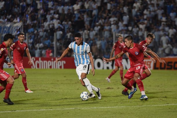 Copa de la Liga: Atlético Tucumán y Argentinos empataron sin goles en el cierre de la fecha