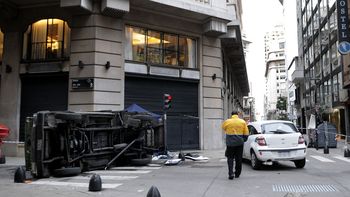 Asi quedó el camión distribuidor Asi quedó el camión distribuidor