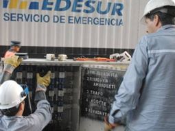 Edesur y Aysa proveerán agua a edificios sin energía