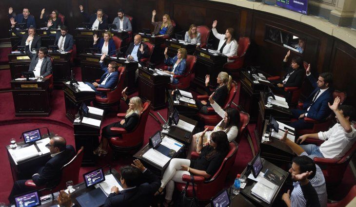 El Senado bonaerense aprobó la ley de emergencia económica para empresas recuperadas