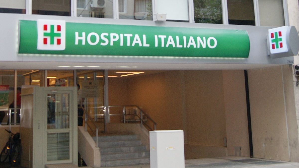 Hospital Italiano le bajan el 12 del sueldo a los médicos