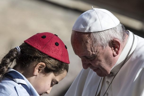 El papa Francisco pidió que se proteja a los niños víctimas de la violencia