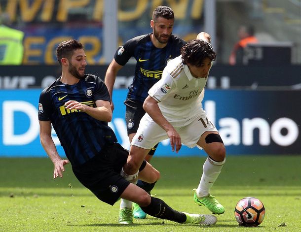 Inter y Milan empataron en el clásico