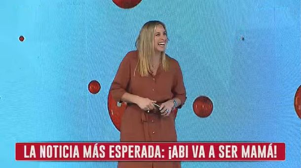 Abigail Lassalle será mamá y se emocionó al aire al contarlo
