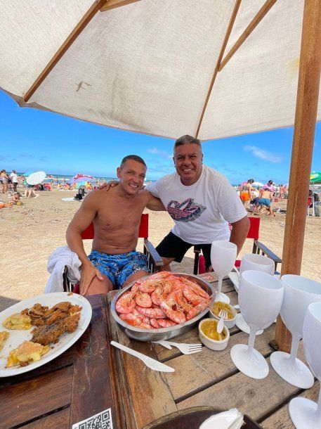 Chiqui Tapia en Mar del Plata con Augusto Digiovanni