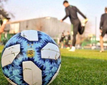 Preocupación en el fútbol argentino: 38 jugadores tienen coronavirus