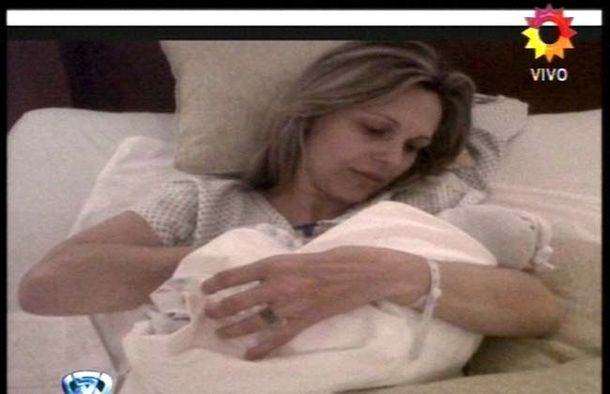 Nació Francesca, la hija de Denise Dumas y Campi