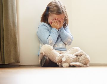 Una nena de 11 años fue abusada por su padre: está embarazada y desnutrida