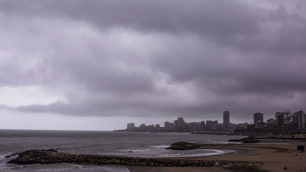Cuando llueve en Mar del Plata, Bariloche, Mendoza, Córdoba y Puerto Iguazú hoy