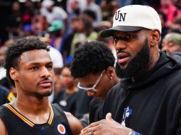 LeBron cumple su sueño: jugará con su hijo Bronny en Los Ángeles Lakers