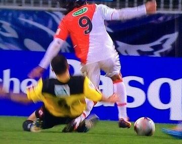 El defensor que lesionó a Falcao recibió amenazas