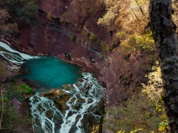 El pueblo mágico con termas turquesas y cubierto de selvas