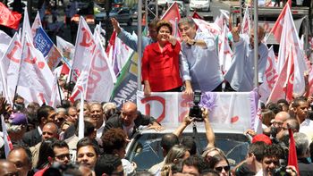 arrancaron los comicios en brasil: rousseff va por la reeleccion arrancaron los comicios en brasil: rousseff va por la reeleccion