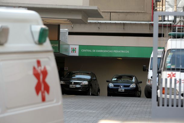 Hallan a una beba abandona en una plaza de Recoleta